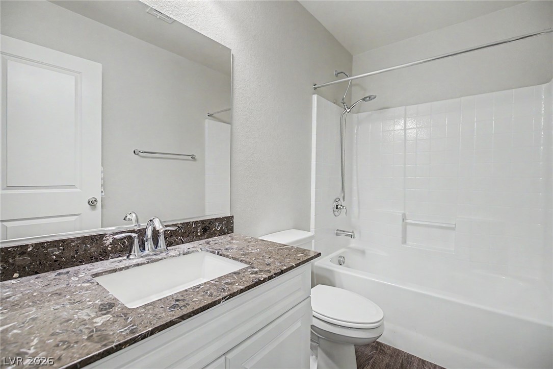 374 Gracious Way Property Photo 32