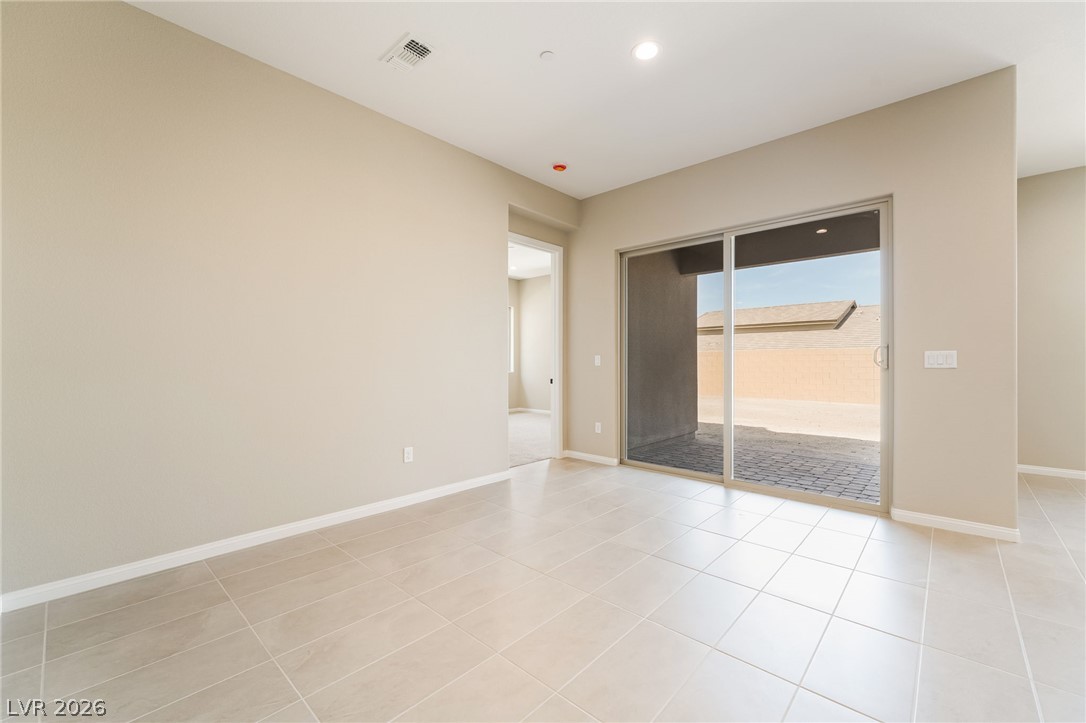654 Ambridge Drive Property Photo 6