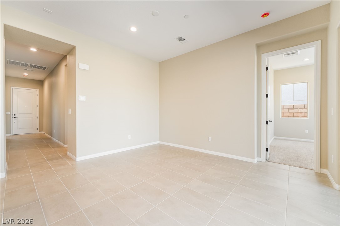 654 Ambridge Drive Property Photo 7