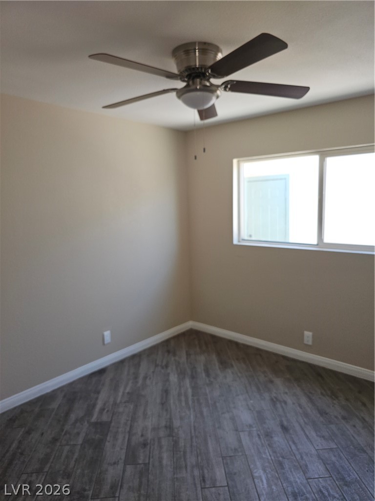 1074 King Richard Avenue Property Photo 22