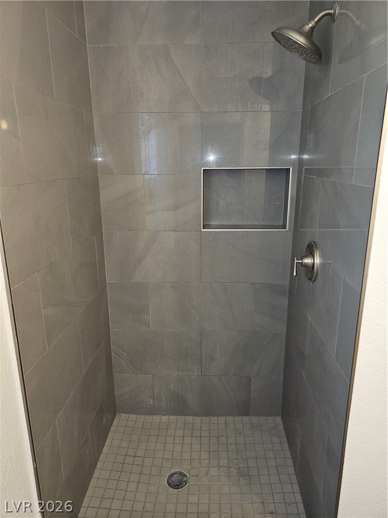 1074 King Richard Avenue Property Photo 27