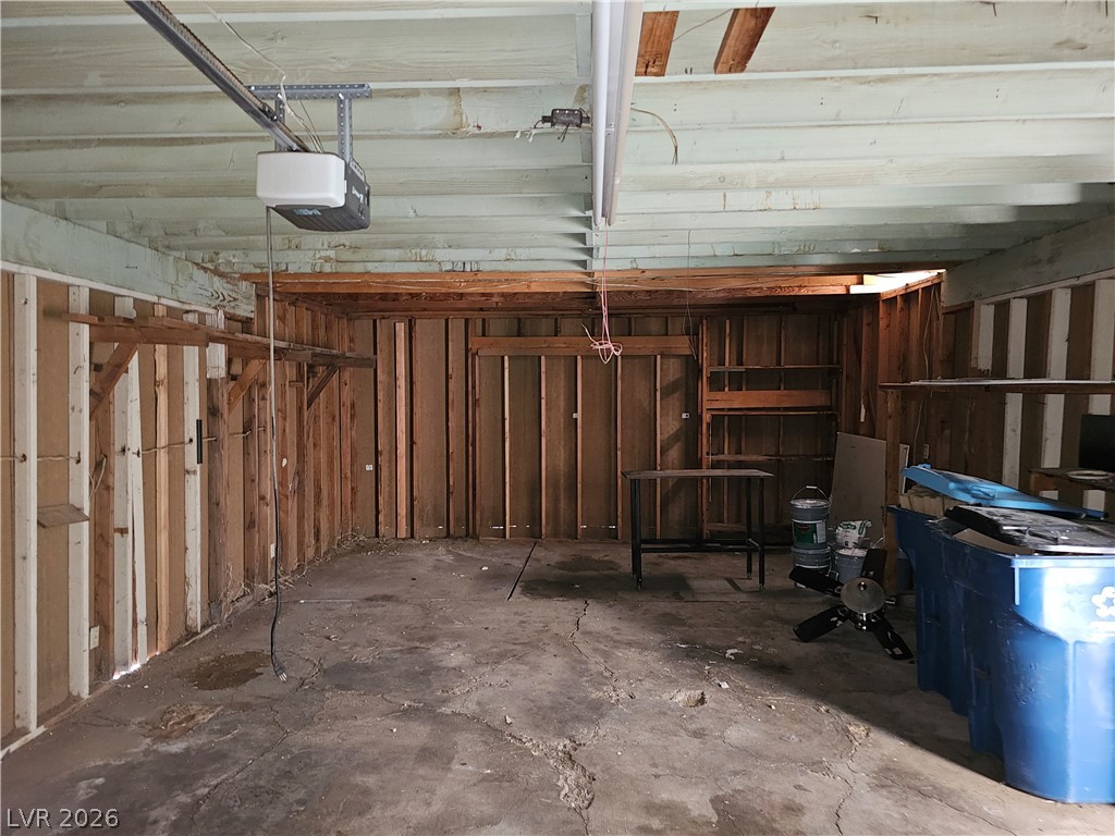 1074 King Richard Avenue Property Photo 29