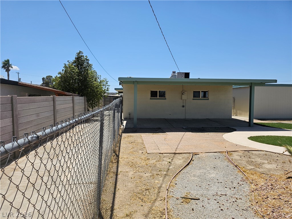 1074 King Richard Avenue Property Photo 34