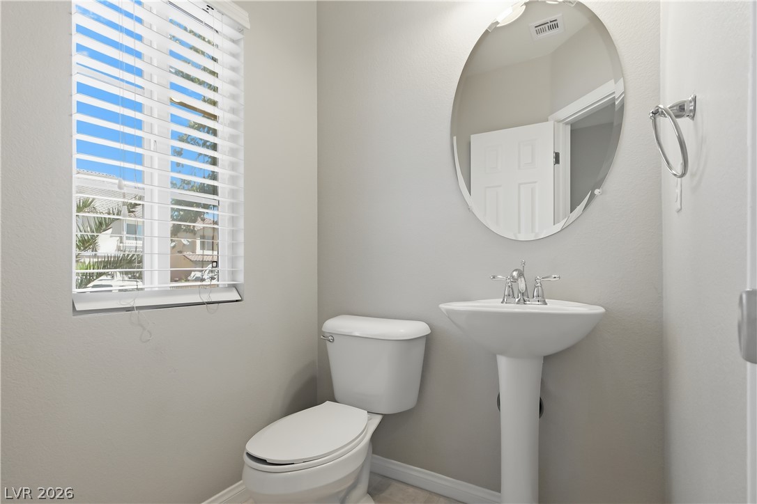 6713 Philharmonic Avenue Property Photo 6