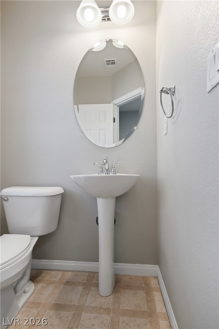 6713 Philharmonic Avenue Property Photo 7