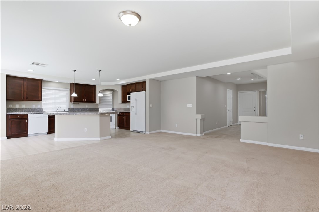 6713 Philharmonic Avenue Property Photo 10