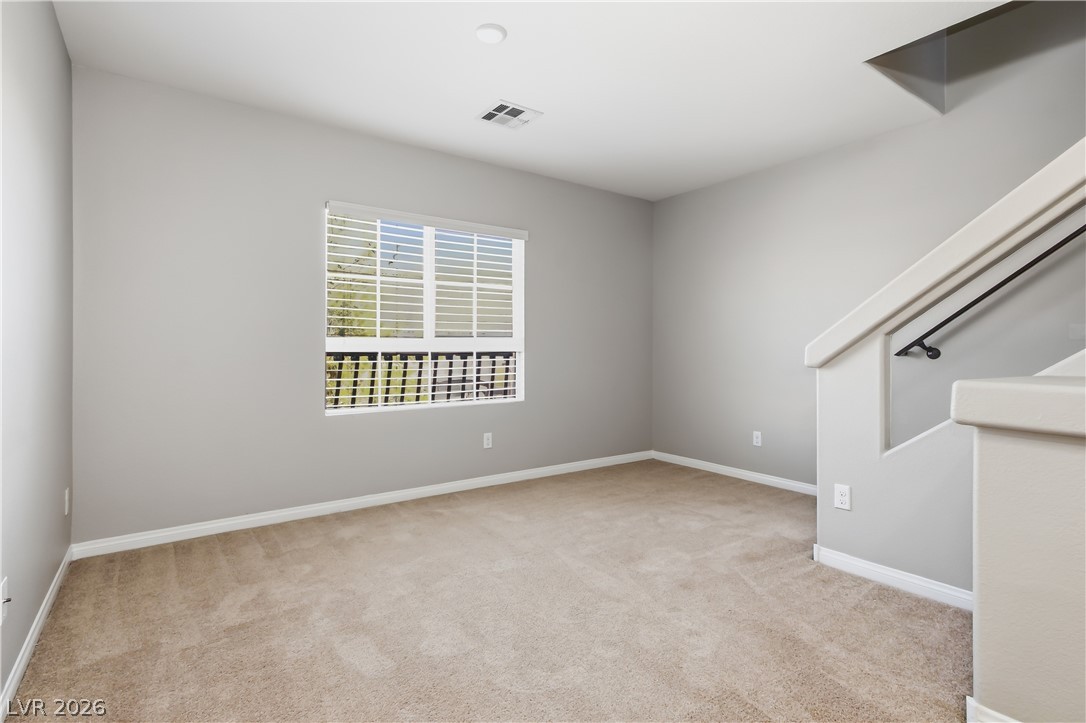 6713 Philharmonic Avenue Property Photo 23