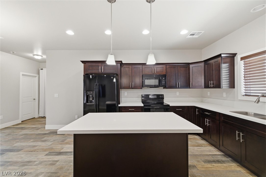 30 Magnolia Boulevard Property Photo 9