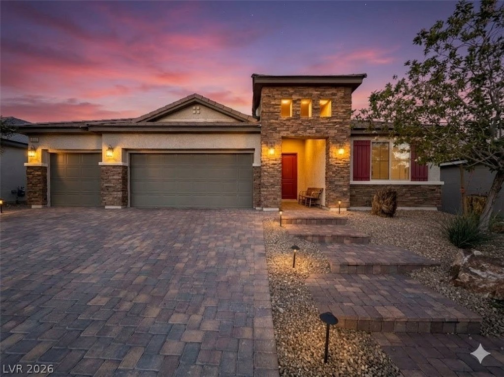6380 Regina Ridge Street Property Photo 2