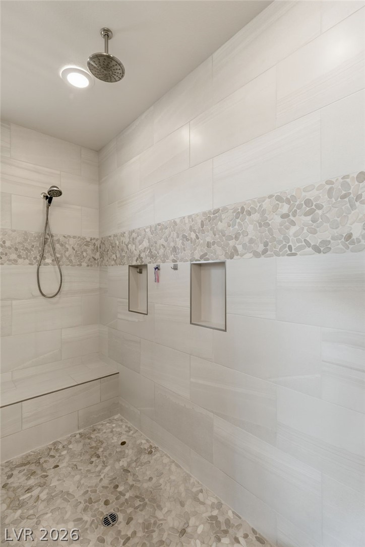 6380 Regina Ridge Street Property Photo 23