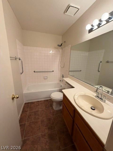 2200 Highpointe Drive 201 Property Photo 20