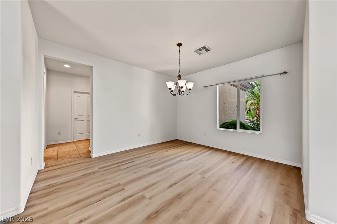 2381 Rosendale Village Avenue Property Photo 13