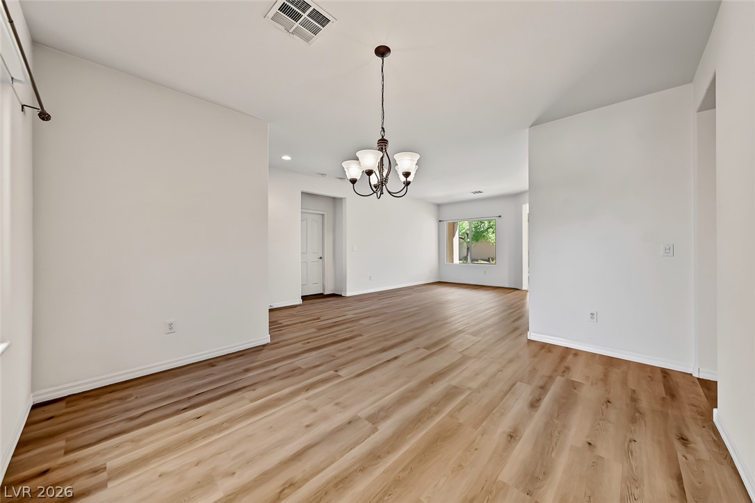 2381 Rosendale Village Avenue Property Photo 14