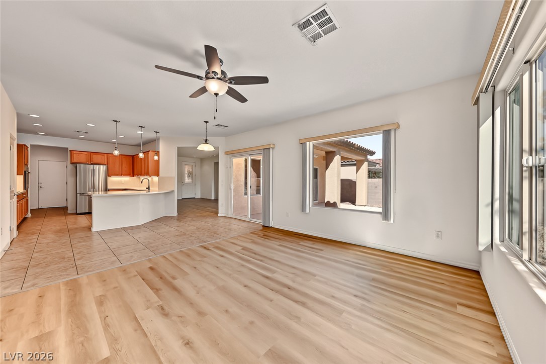 2381 Rosendale Village Avenue Property Photo 18