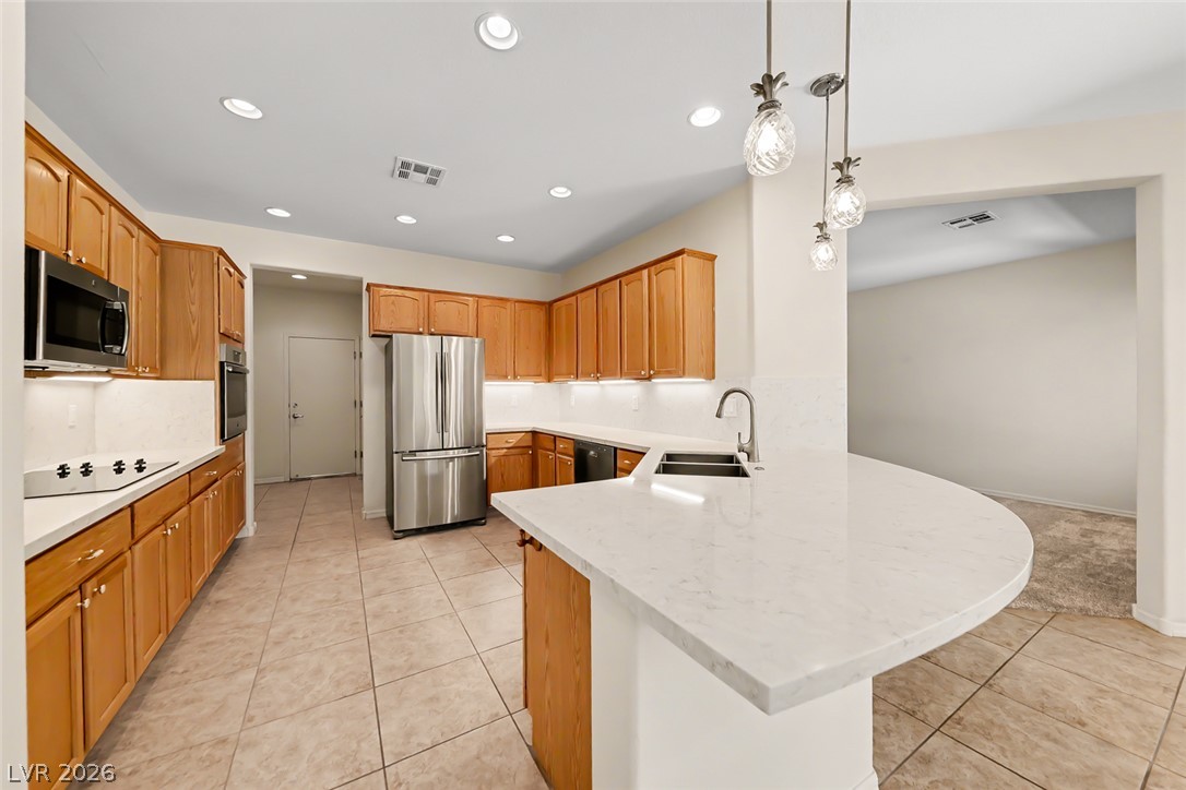 2381 Rosendale Village Avenue Property Photo 25