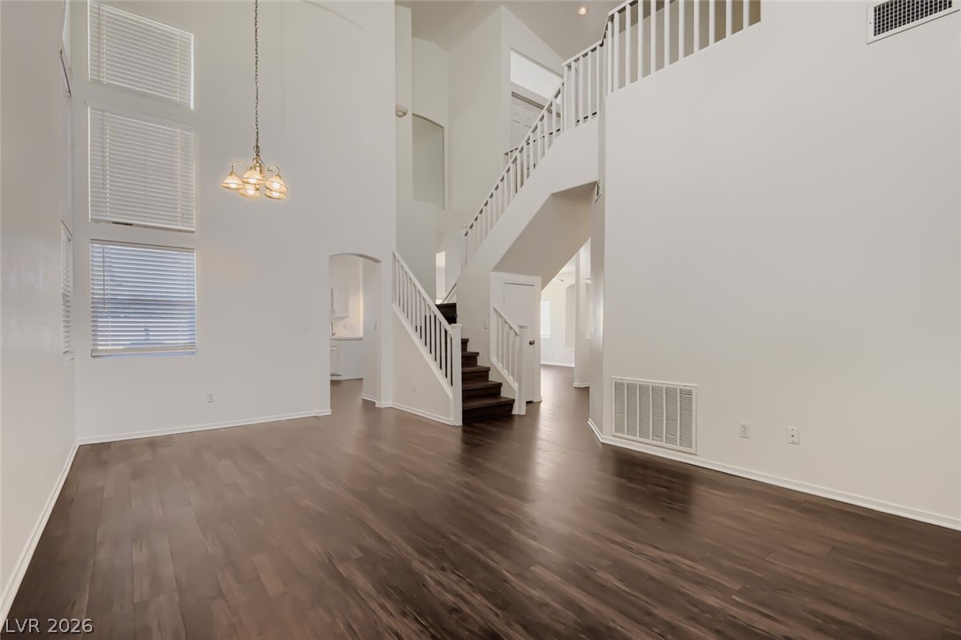 3168 Castle Canyon Avenue Property Photo 8