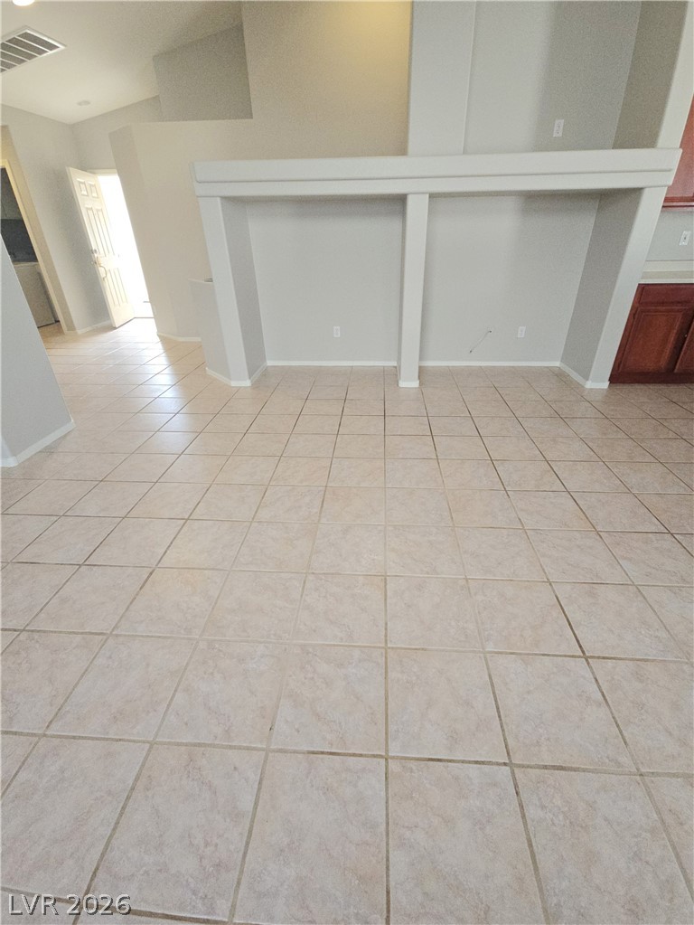 626 Regal Robin Way Property Photo 10