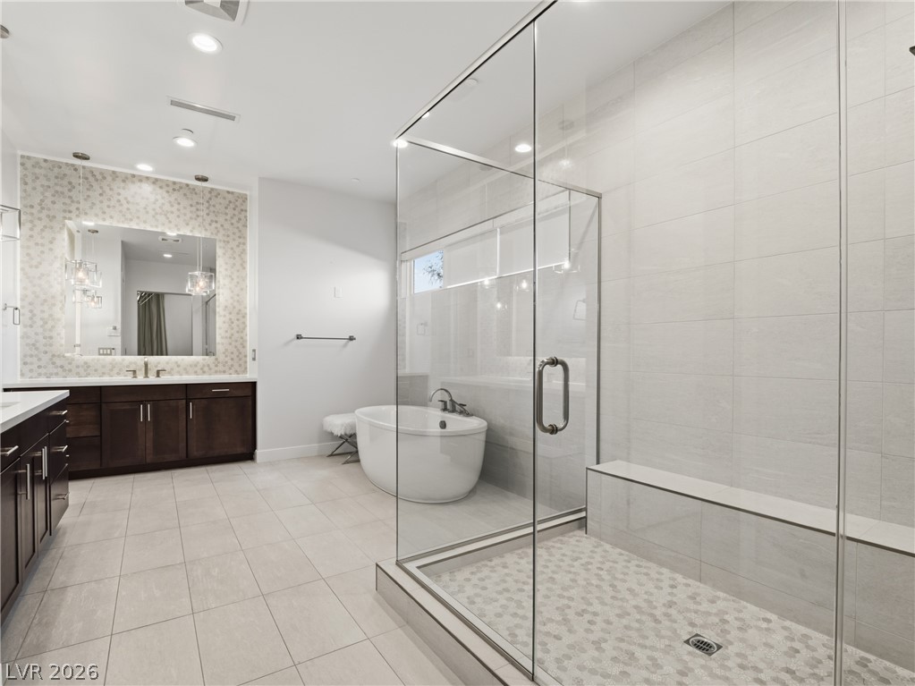 2211 Ledge Rock Lane Property Photo 20