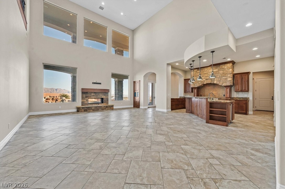 5790 Aspen Falls Circle Property Photo 8
