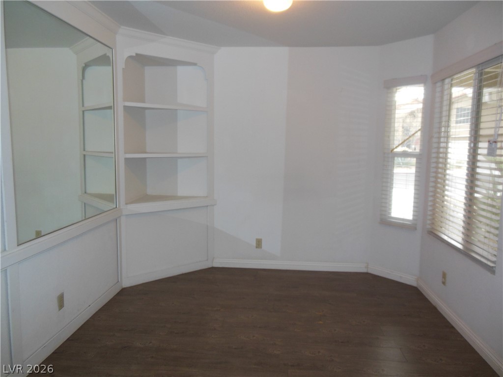 7532 Parnell Avenue Property Photo 5