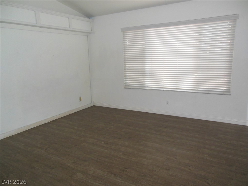 7532 Parnell Avenue Property Photo 10