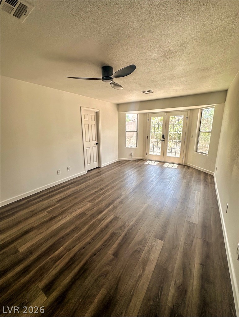 6705 Shallow Creek Court Property Photo 11