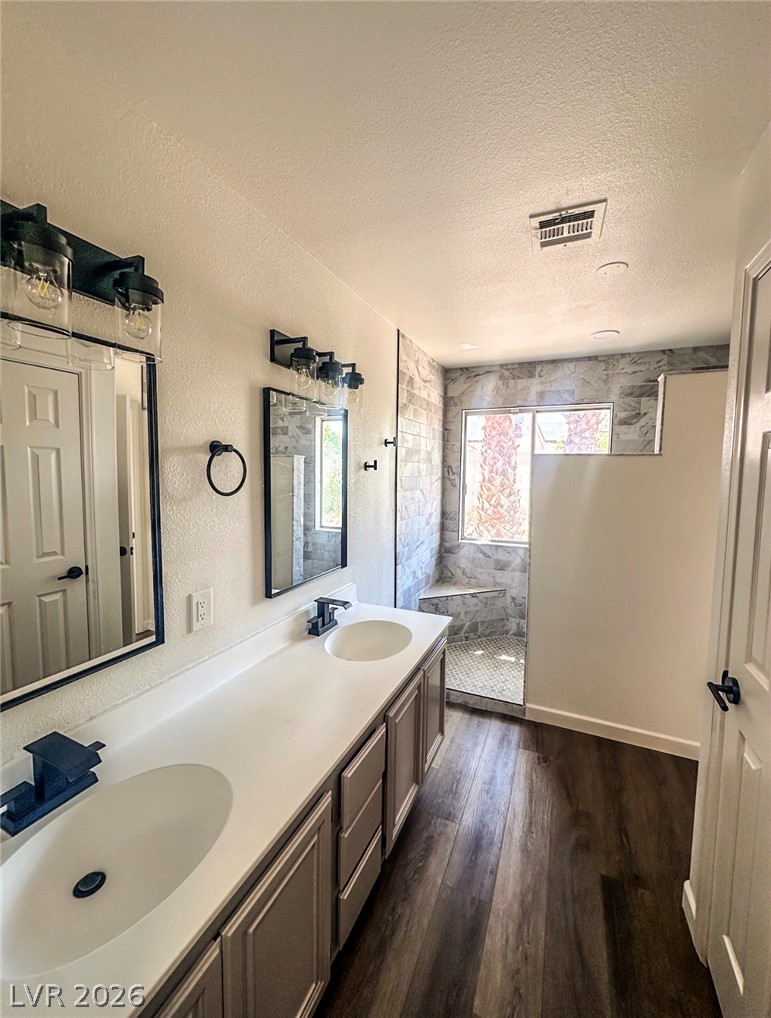 6705 Shallow Creek Court Property Photo 14