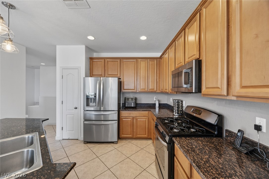 10617 Hartford Hills Avenue Property Photo 3
