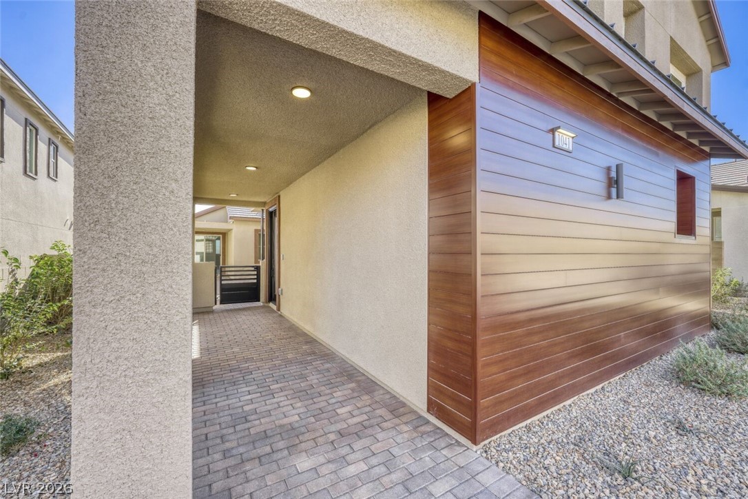 1041 Soaring Sage Avenue Property Photo 4