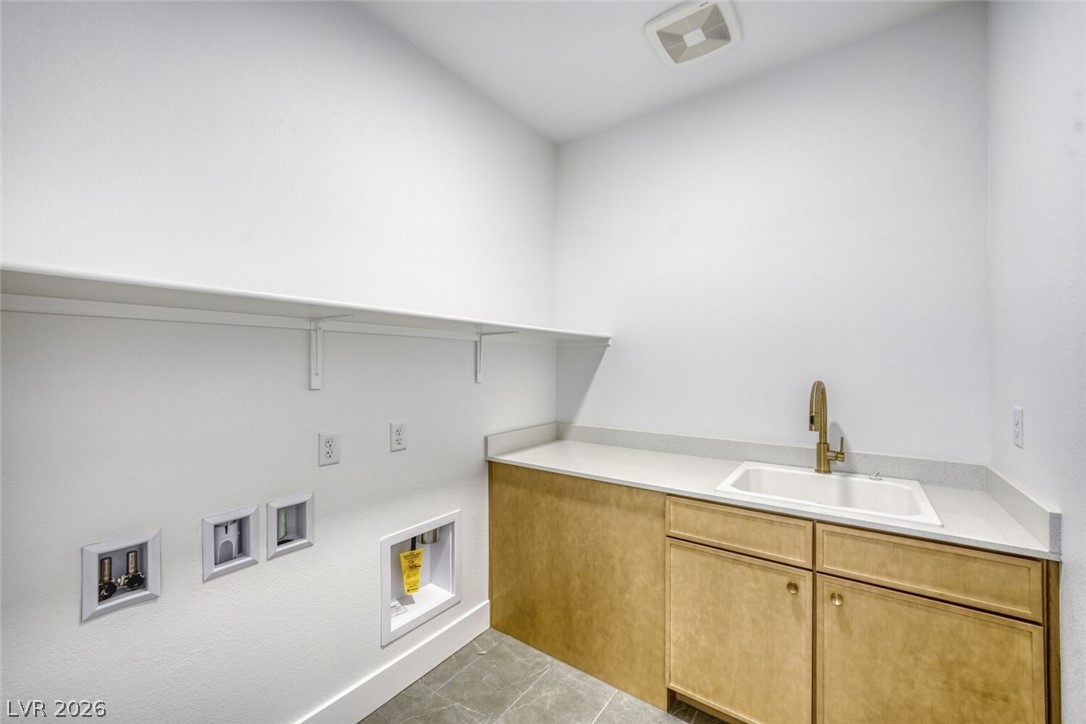1041 Soaring Sage Avenue Property Photo 18
