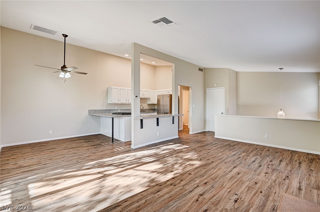 1305 Capri Drive D Property Photo 4