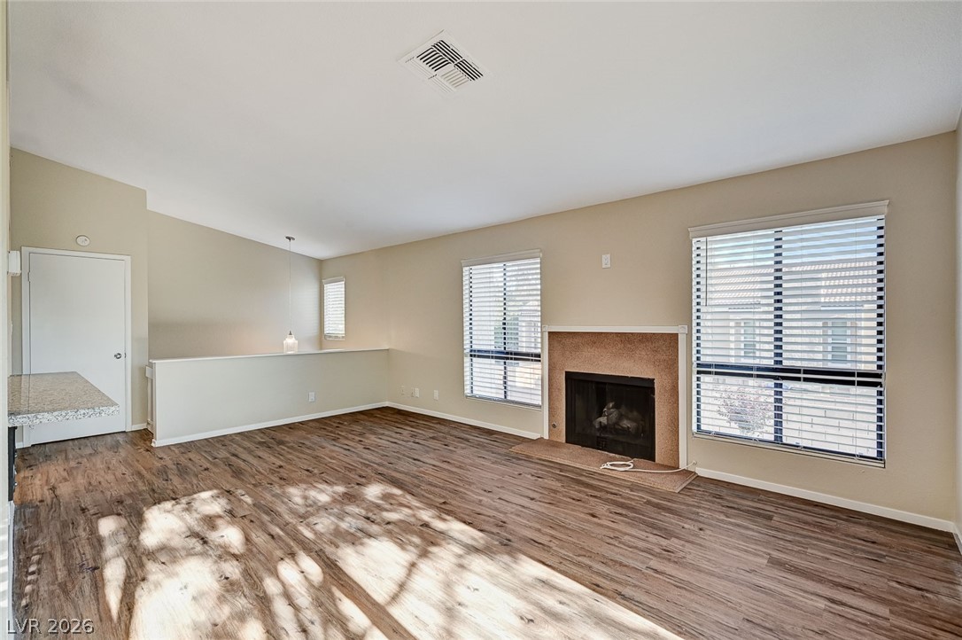 1305 Capri Drive D Property Photo 12