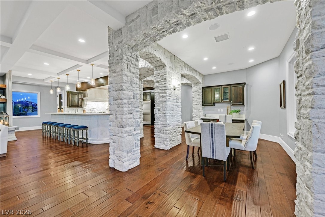 8 Rue Mediterra Drive Property Photo 15