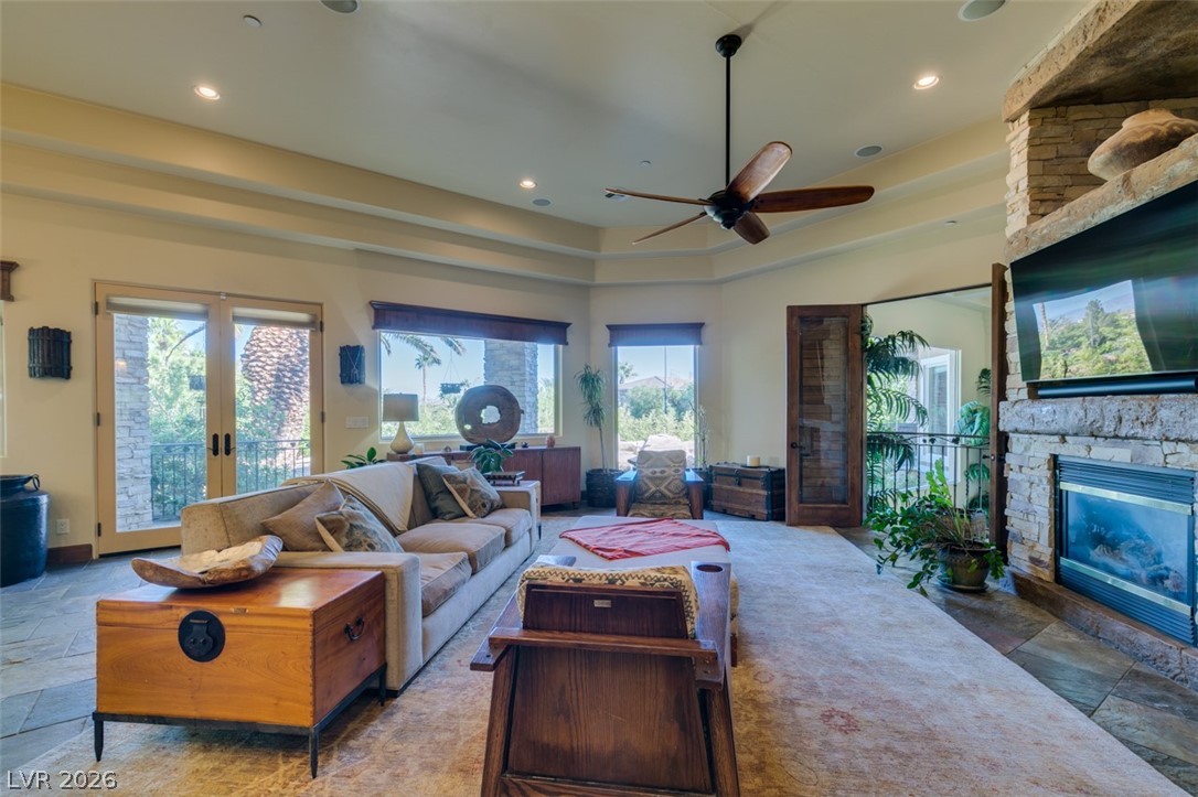 549 Regents Gate Drive Property Photo 16