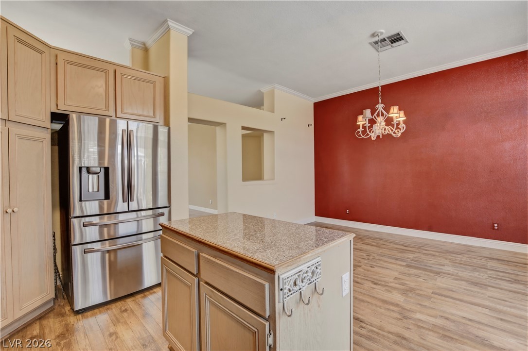 9224 Sunnyfield Drive Property Photo 8