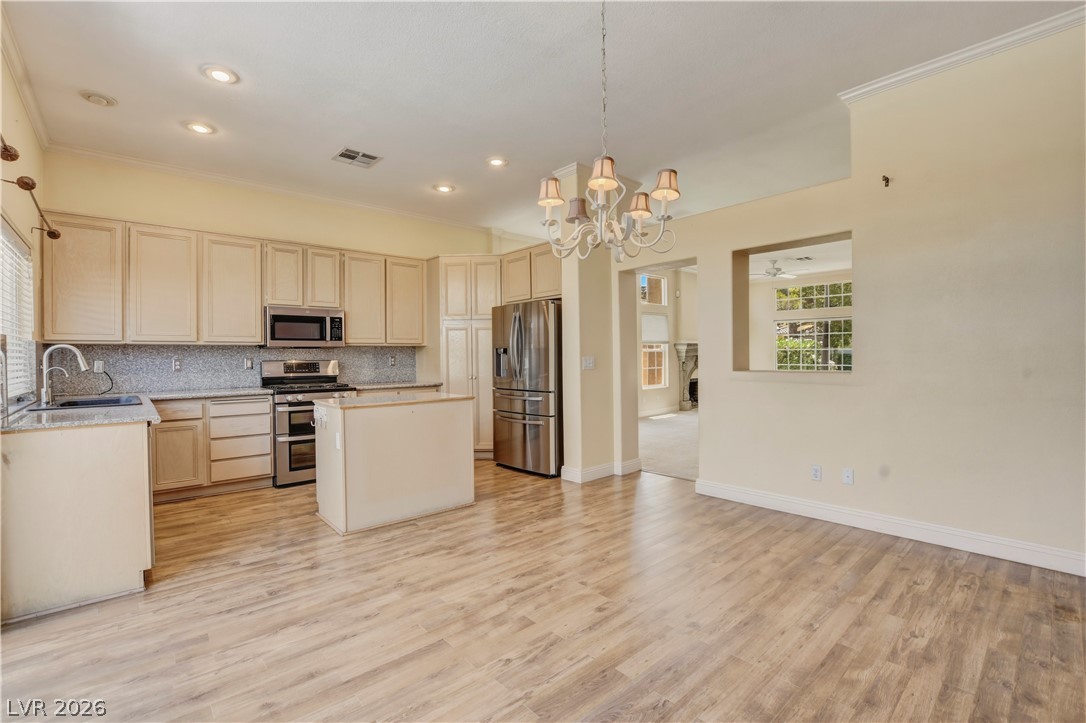 9224 Sunnyfield Drive Property Photo 12
