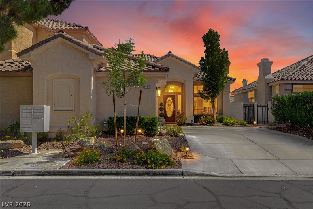 9224 Sunnyfield Drive Property Photo 19