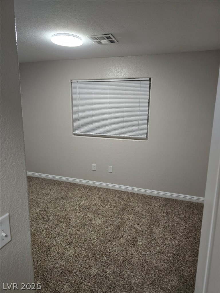 4730 East Craig Road 2142 Property Photo 5