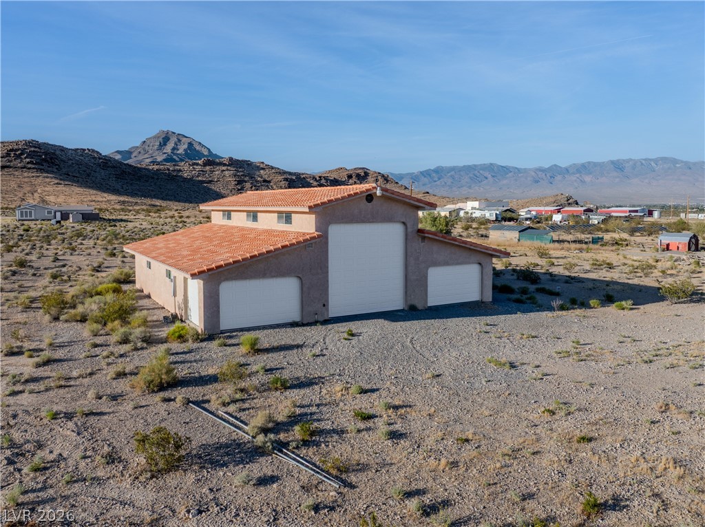 4892 Quail Run Road Property Photo 5
