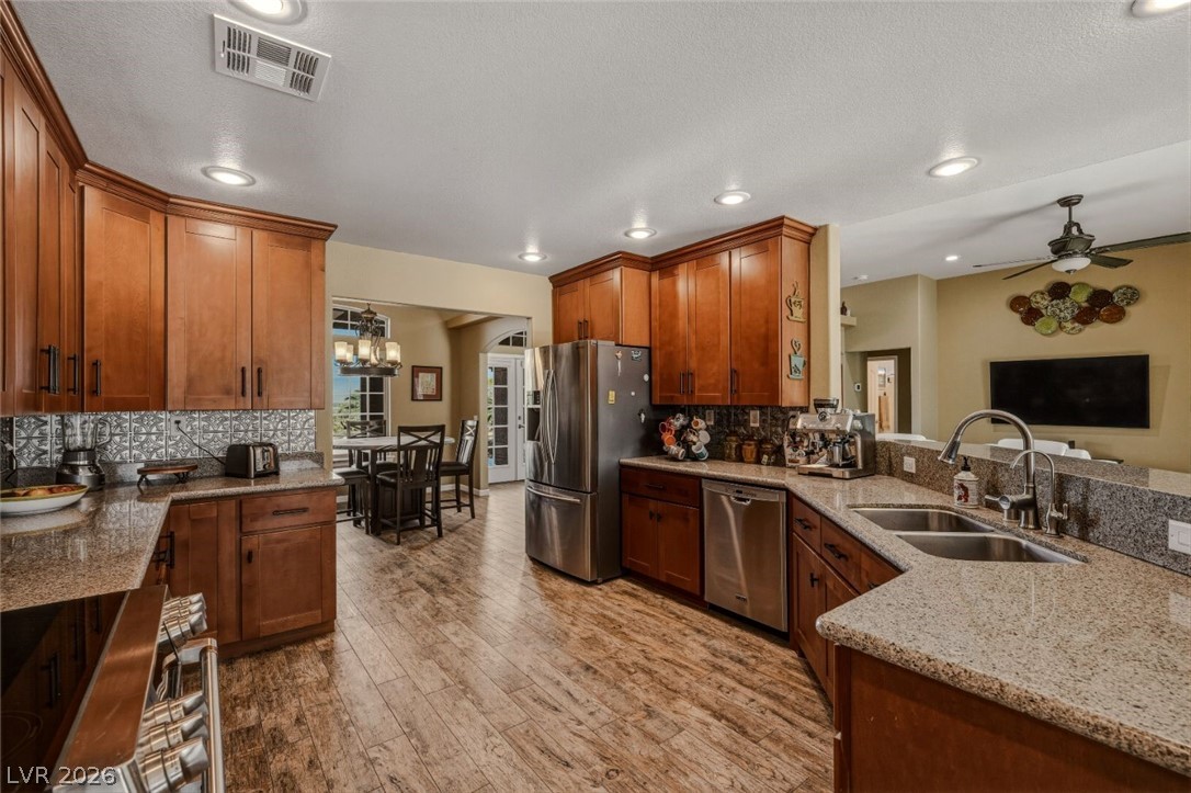 4892 Quail Run Road Property Photo 32