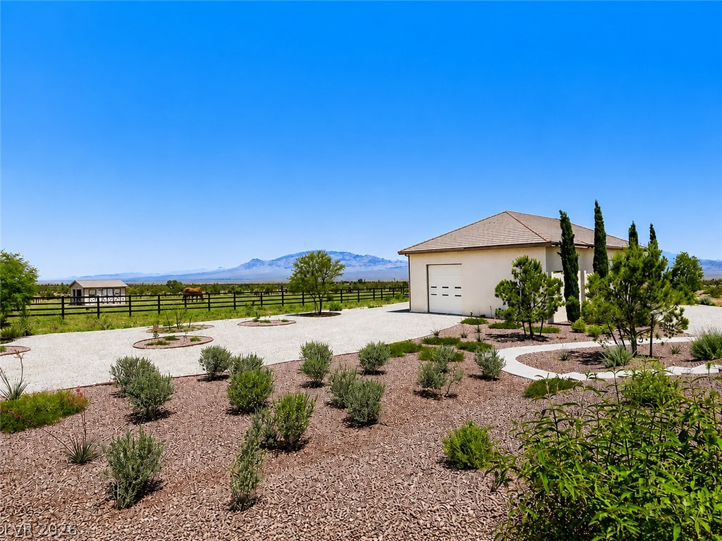 13490 Racel Street Property Photo 14