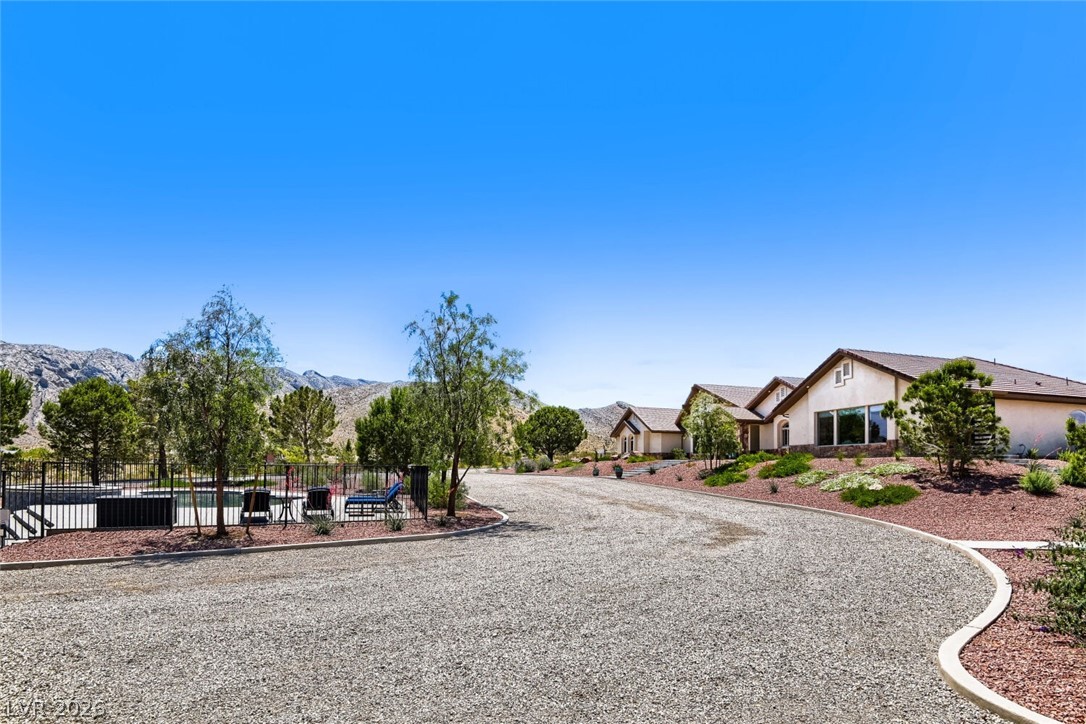 13490 Racel Street Property Photo 15