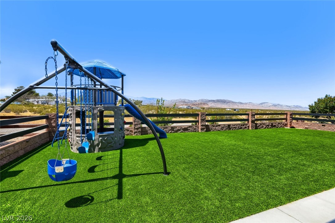 13490 Racel Street Property Photo 83