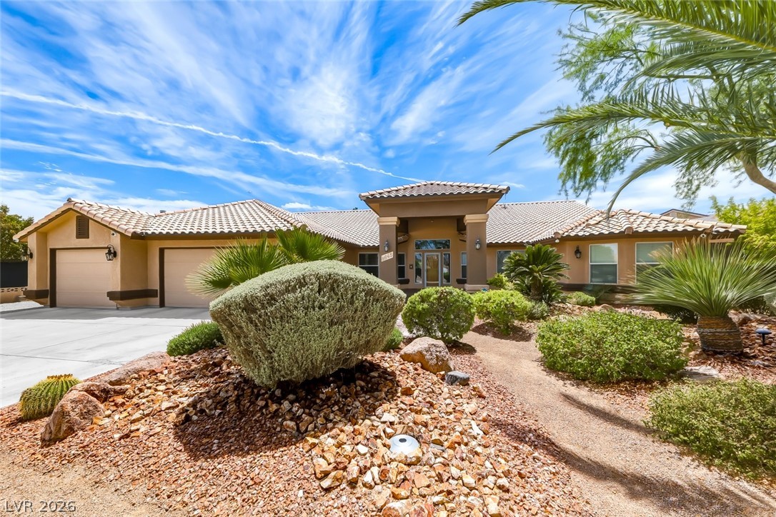 8645 Bright Angel Way Property Photo 1
