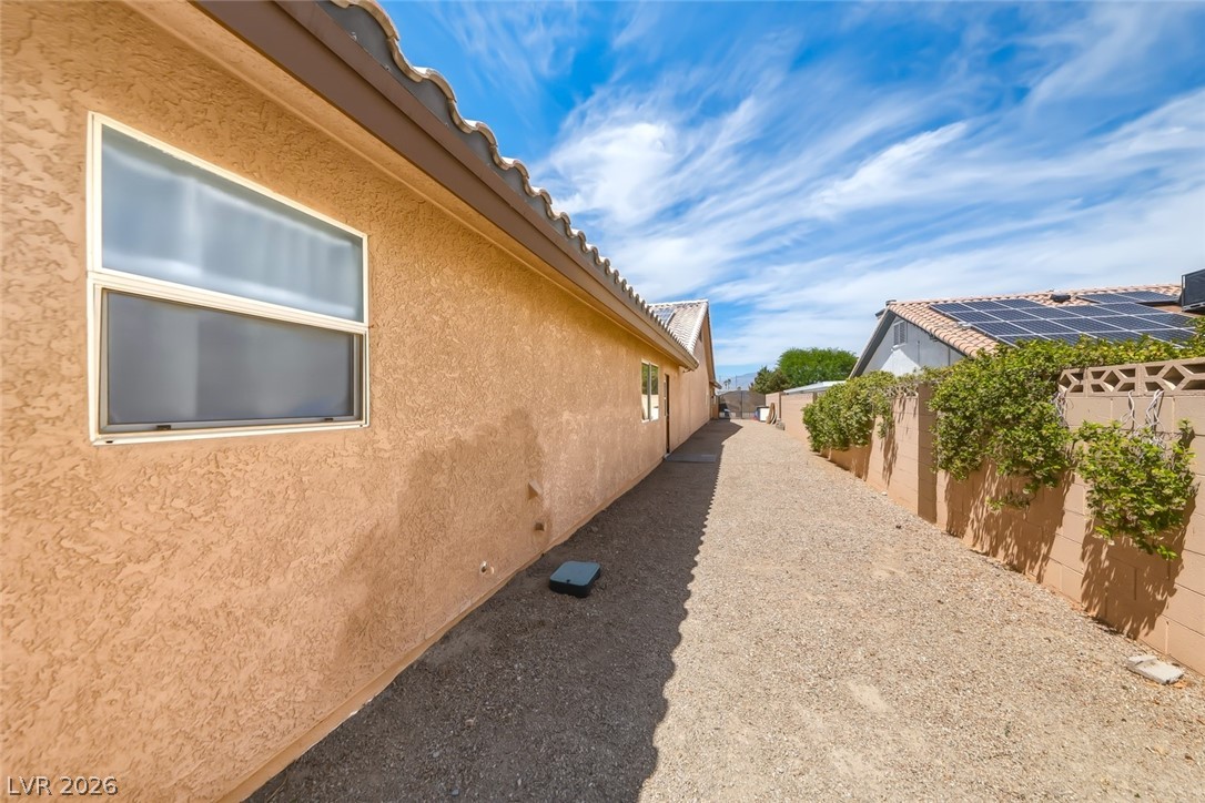 8645 Bright Angel Way Property Photo 44