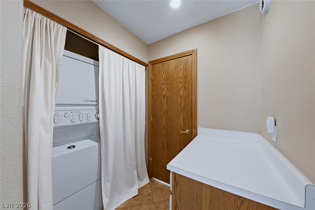 8645 Bright Angel Way Property Photo 55