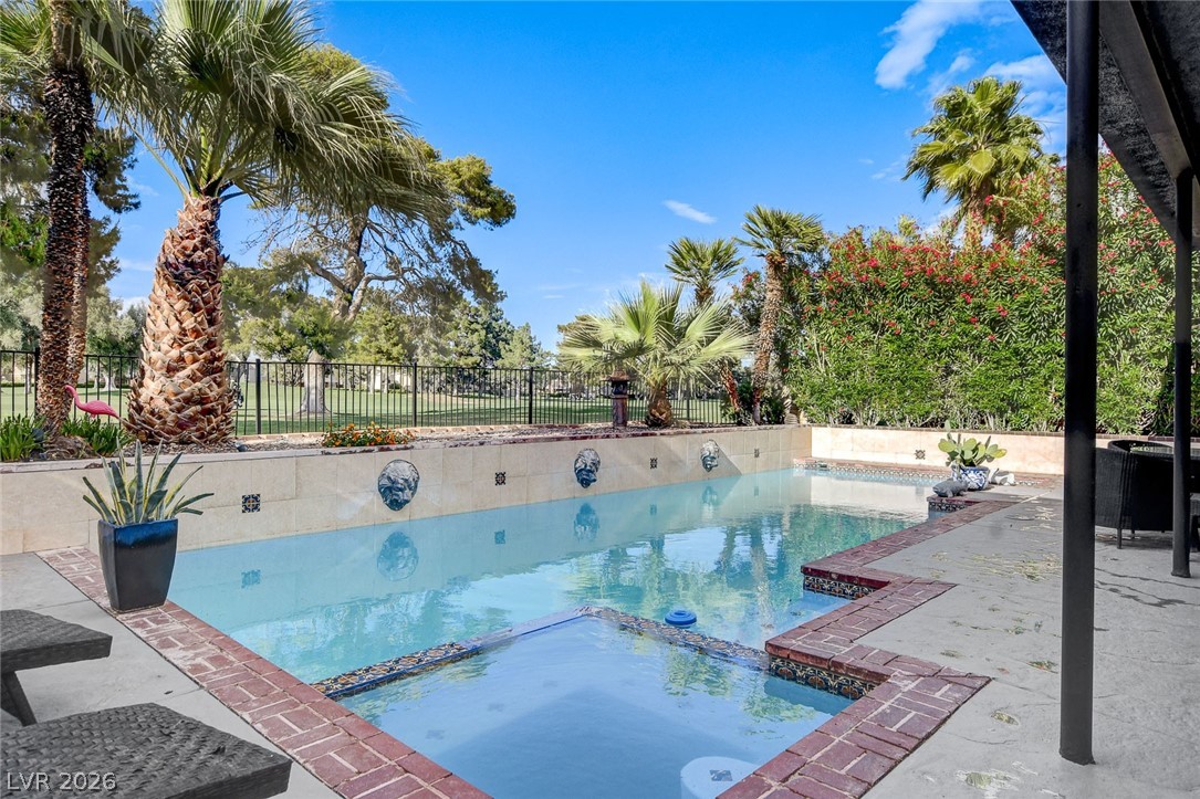 828 Vegas Valley Drive Property Photo 85
