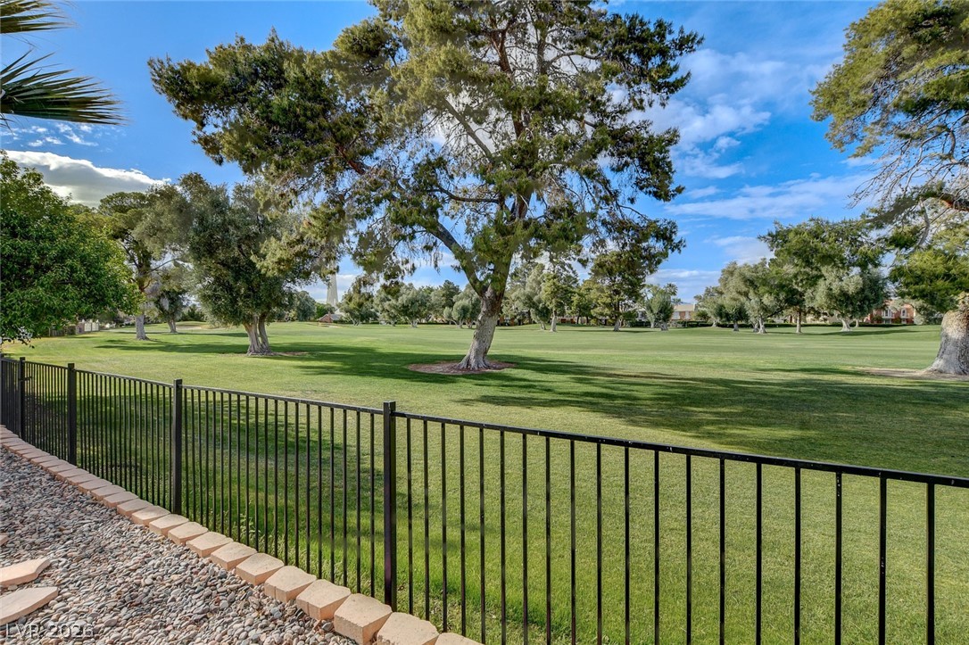 828 Vegas Valley Drive Property Photo 89