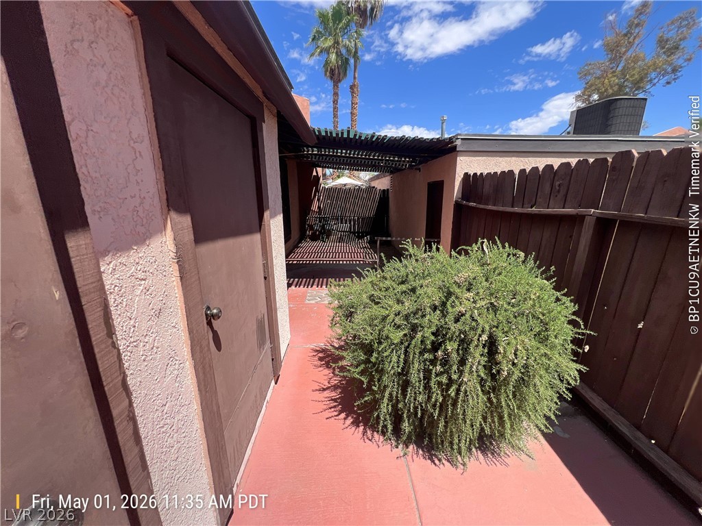 520 Starfire Place Property Photo 24