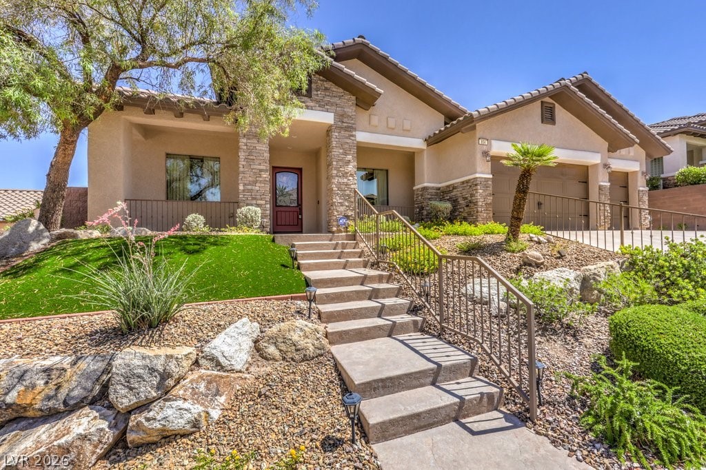 854 Tuscany Court Property Photo 18